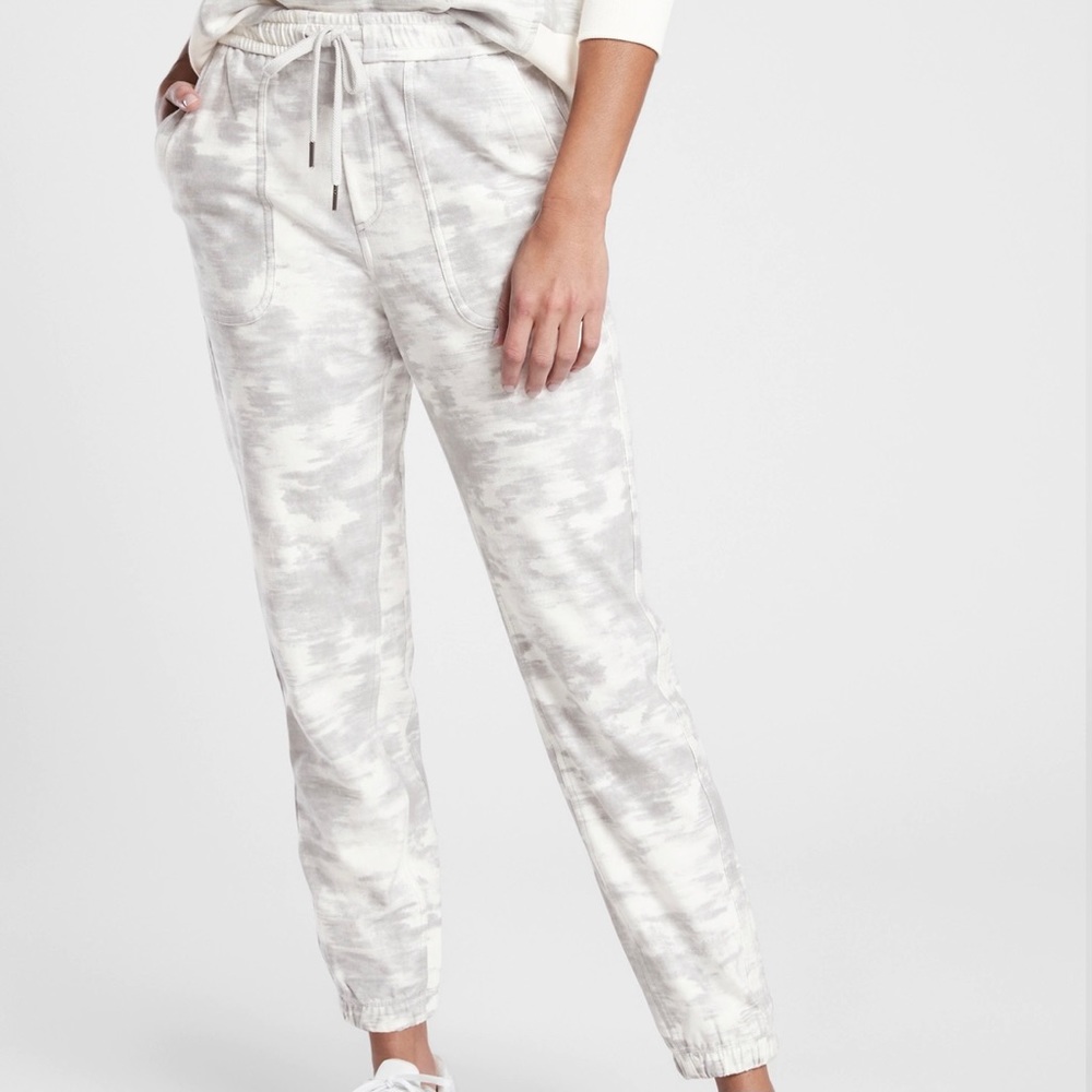Athleta Farallon Printed Joggers Women’s 6